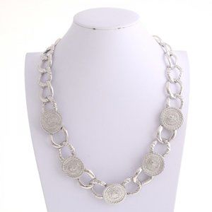 New Silver Metal Necklace